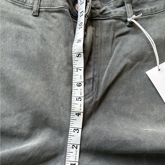 Zenana Outfitters Gray Ankle & Cropped Jeans - Picture 5 of 7